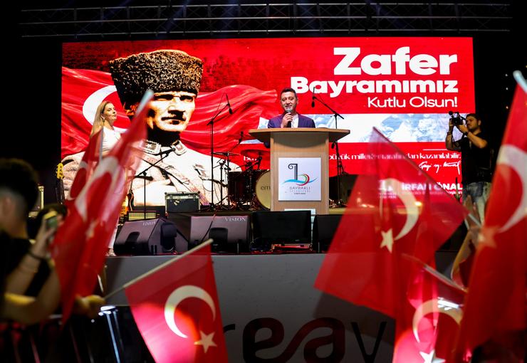 Bayraklı’da 30 Ağustos Zafer Bayramı’nın 104. yıl dönümü, Emre Aydın