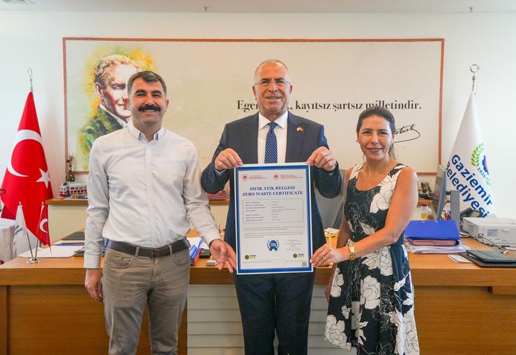 Geri dönüşüm altyapısını tamamlayan ve bu alanda örnek projeler hayata