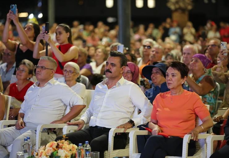 Dikili’de, Cumhuriyet tarihimizin en önemli dönüm noktalarından biri olan 30