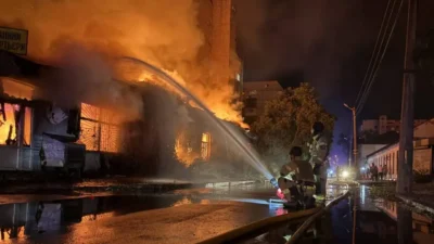 Rusya’nın gece boyunca düzenlediği yoğun füze ve İHA saldırısında Kiev