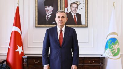 Aziz milletimizin bağımsızlık ve hürriyet uğruna verdiği eşsiz mücadelenin zaferle