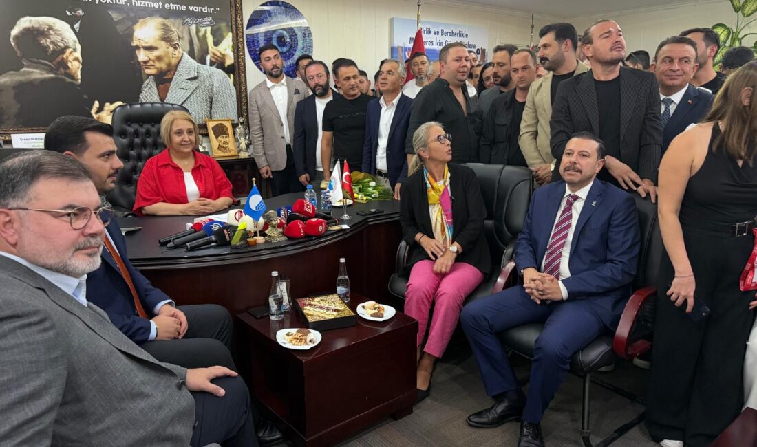 Menderes Belediyesi’nde Başkan Vekilliği görevine seçilen Asuman Şen’e yönelik tebrik