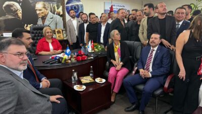 Menderes Belediyesi’nde Başkan Vekilliği görevine seçilen Asuman Şen’e yönelik tebrik