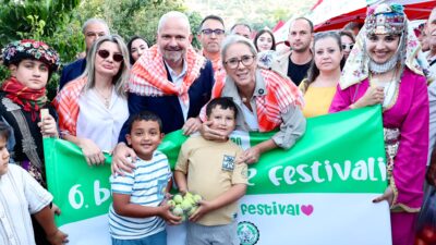 Menemen Belediyesi tarafından bu yıl altıncısı düzenlenen Bozalan İncir Festivali,