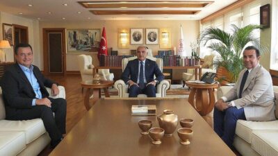 Kültür ve Turizm Bakanı Mehmet Nuri Ersoy, televizyoncu ve yapımcı