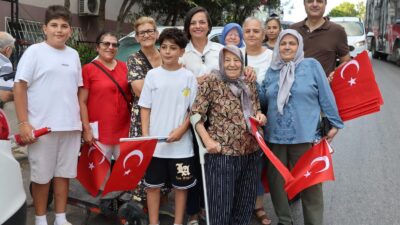 Karabağlar Belediye Başkanı Helil Kınay, 30 Ağustos Zafer Bayramı’nın 104.