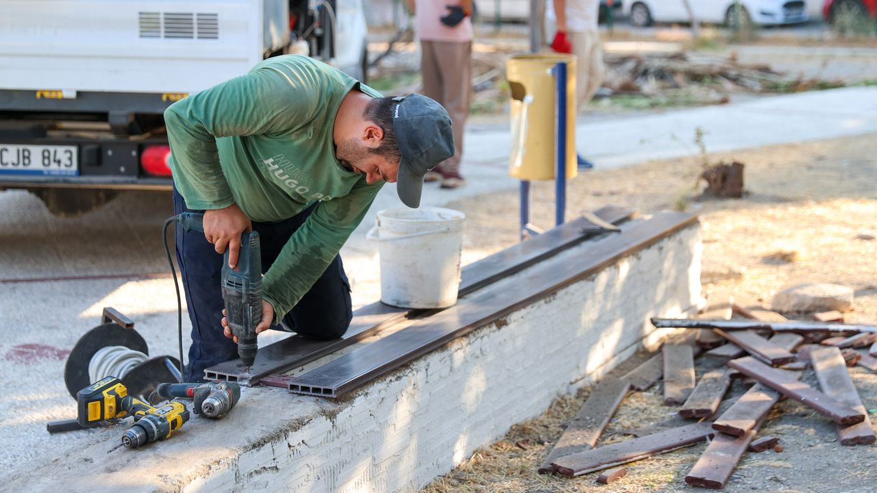 Buca Belediyesi, ilçe genelindeki park ve yeşil alanlarda oyun grupları,