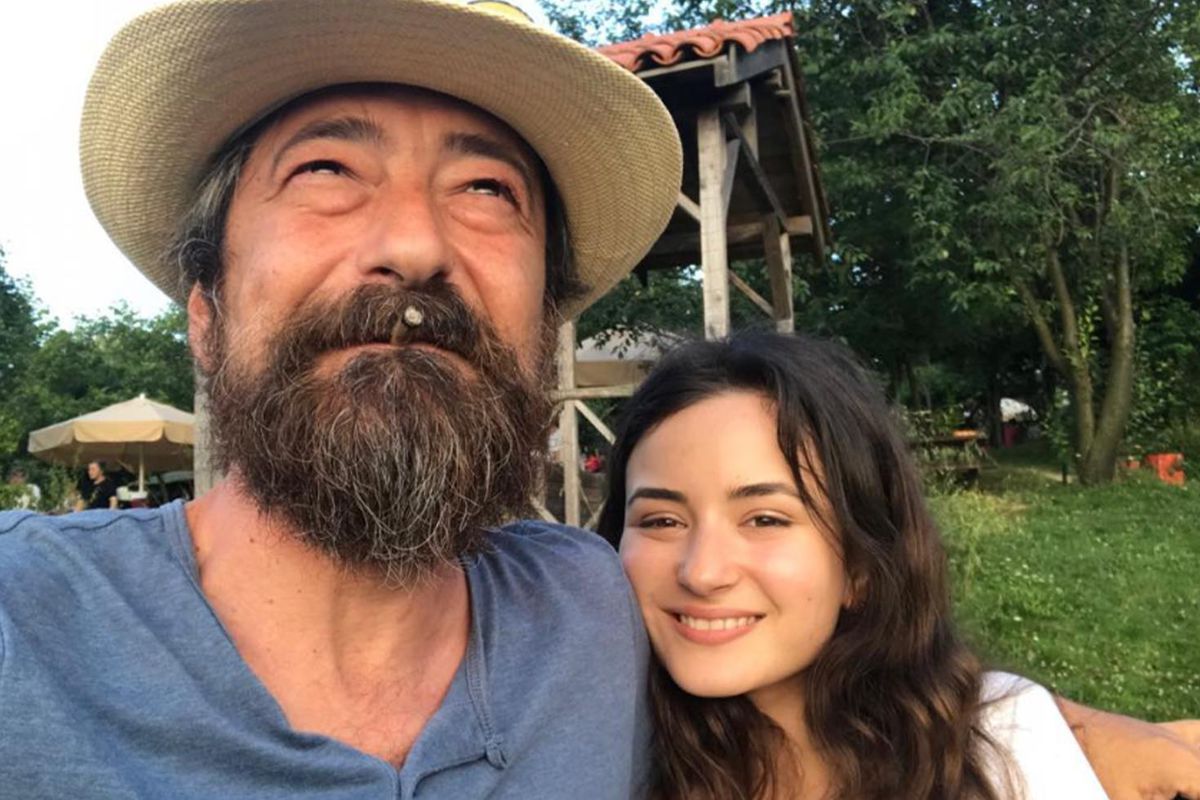 Ünlü şarkıcı Feridun Düzağaç, atlatamadığı vertigo hastalığı nedeniyle sahnelere ara