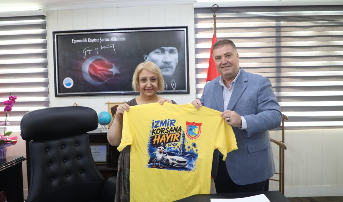 İzmir Şoförler ve Otomobilciler Esnaf Odası Başkanı Erkan Özkan ve