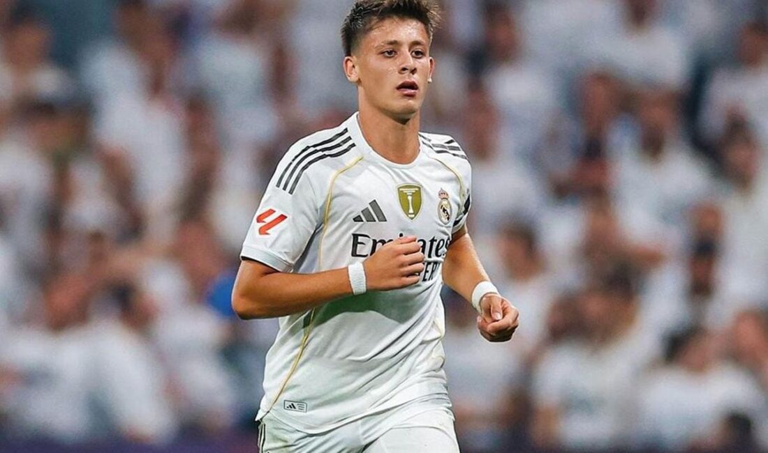 Real Madrid'in milli yıldızı Arda Güler'i görmek ve fotoğraf çektirmek