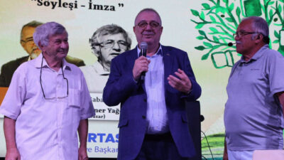 Edremit Belediyesi tarafından düzenlenen 8. Edremit Kitap Fuarı, üçüncü gününde