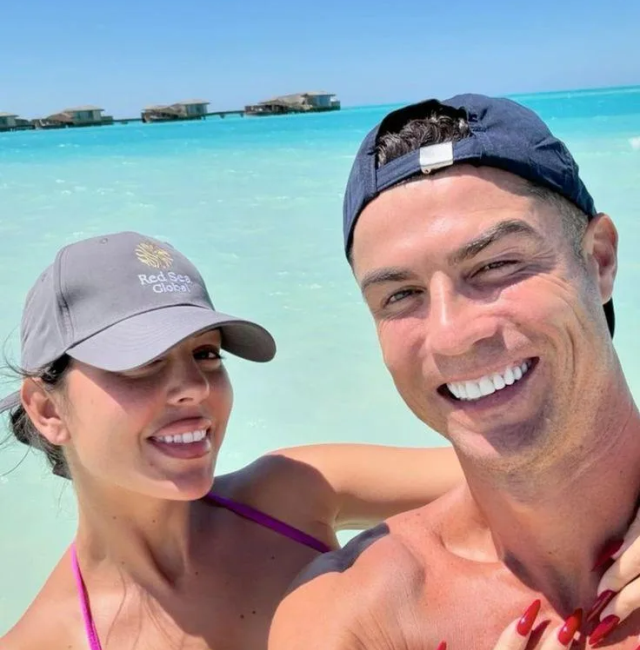 Geçtiğimiz günlerde Cristiano Ronaldo ile evlenen Georgina Rodriguez'in geçmiş yıllara
