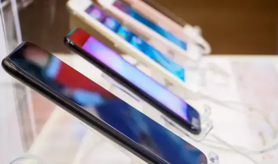 Apple’ın iPhone Handoff özelliğinin, yurt dışından getirilen telefonlarda IMEI kaydına