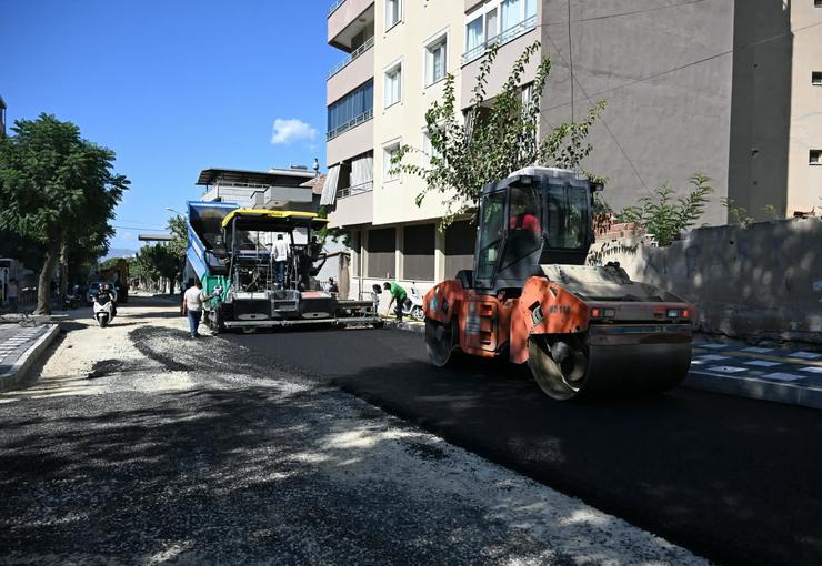 Manisa Büyükşehir Belediyesi, Salihli ilçesinde yol bakım ve yenileme çalışmalarını