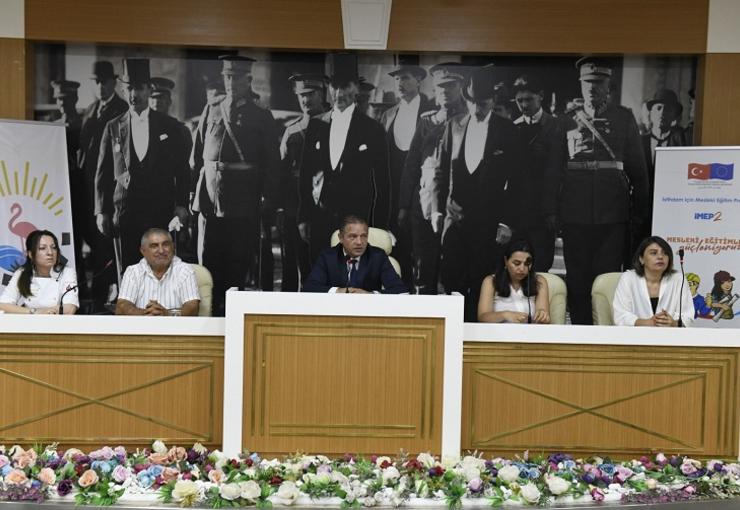 Çiğli Belediyesi’nin istihdam odaklı mesleki eğitim projeleri kapsamında hayata geçirilen