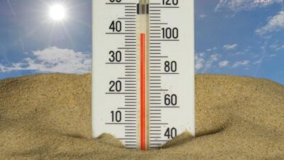 Meteoroloji Genel Müdürlüğü'nün (MGM) yapılan açıklamaya göre, hava sıcaklıklarının yurt