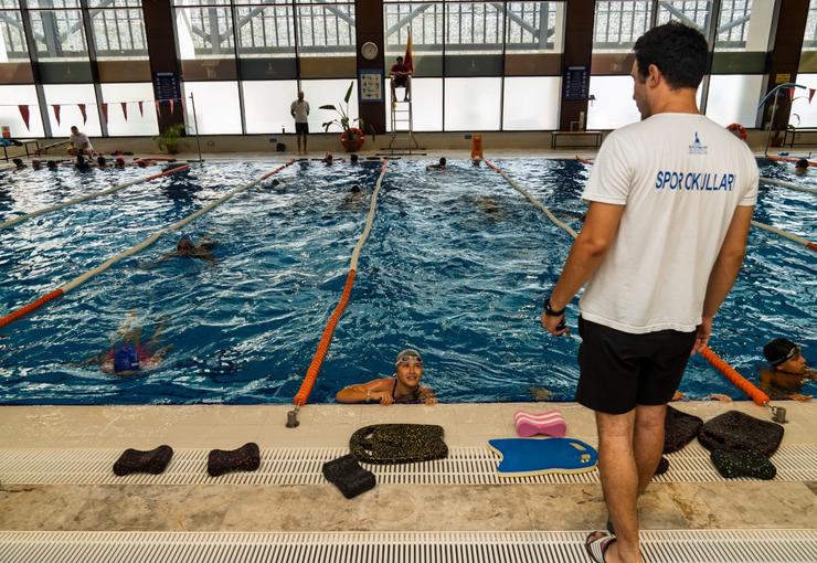 İzmir Büyükşehir Belediyesi’nin Kış Spor Okulları’nda yeni dönem başlıyor. 