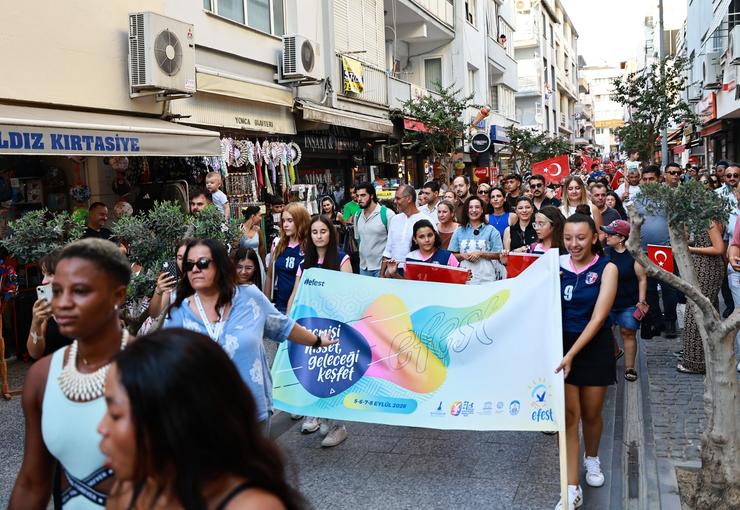 Efes Selçuk’un kültür, sanat ve yaşam festivali EFEST 2026, renkli