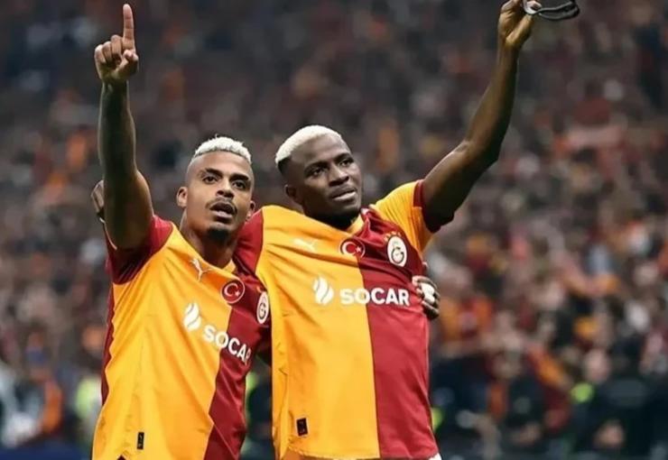 Galatasaray'ın yıldız golcüsü Victor Osimhen ve Wolverhampton forması giyen Mario