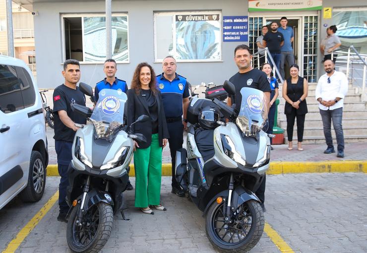 Karşıyaka Belediye Başkanı Yıldız Ünsal, 1-7 Eylül Zabıta Haftası dolayısıyla