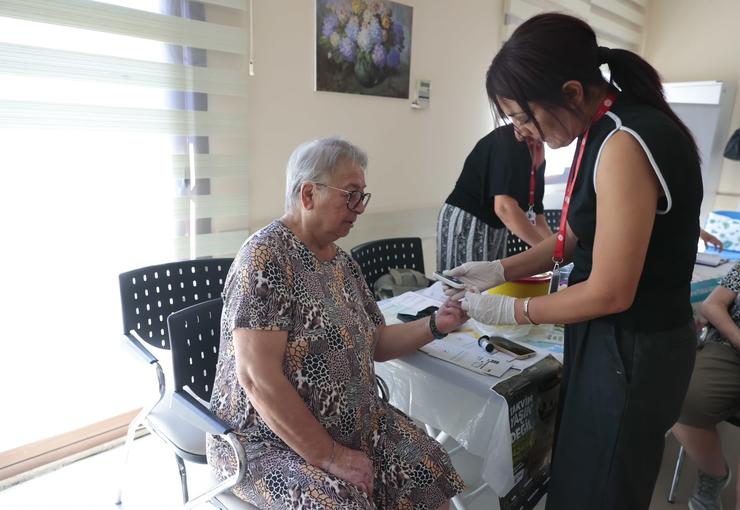 Konak Belediyesi’nin İleri Yaş Sağlıklı Yaşam Merkezi’nde, Konak İlçe Sağlık