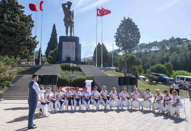 İzmir’in ve Bornova’nın düşman işgalinden kurtuluşunun 104. yıl dönümü, özgürlük