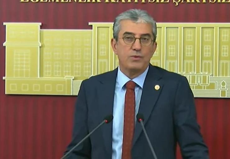 YENİ Parti Grup Başkan Vekili Gökhan Günaydın, Üsküdar Belediyesi’nde gerçekleştirilen