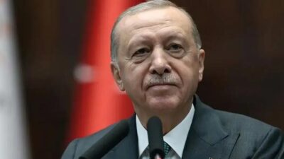 AK Parti kurmayları, seçimlerin normal tarihinden bir hafta dahi öne
