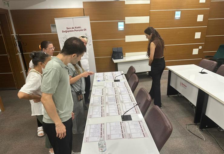 Buca, Bornova ve Kemalpaşa’da gerçekleştirilen Yurttaş Meclisi buluşmalarında sağlık, atık
