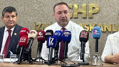 CHP İzmir İl Başkanı Utku Gümrükçü, Foça Belediye Başkanı Saniye