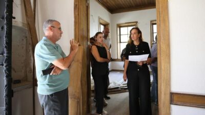 Karşıyaka Belediye Başkanı Yıldız Ünsal, restorasyon çalışmalarında son viraja girilen