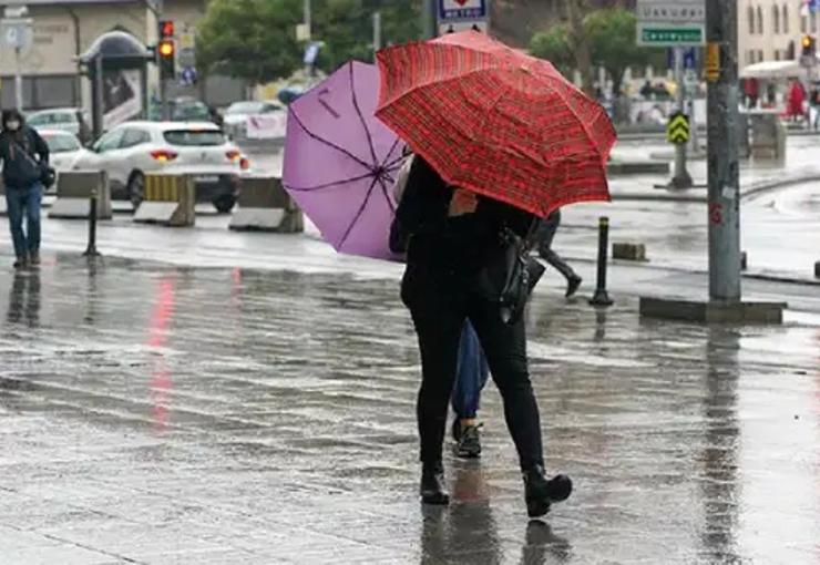 Meteoroloji, 12 il için sarı kodlu uyarıda bulundu. 
