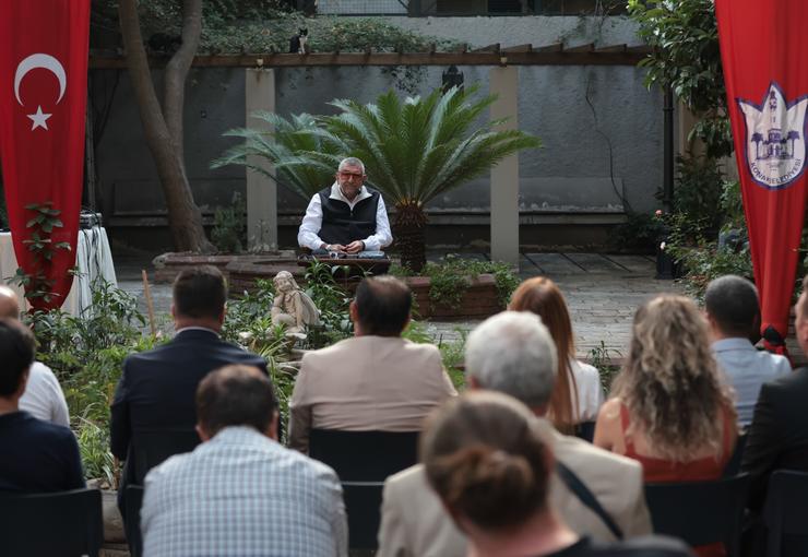 Konak Belediyesi’nin “Kültürel Miras Söyleşileri” serisinde bu kez İzmir’in sembolik