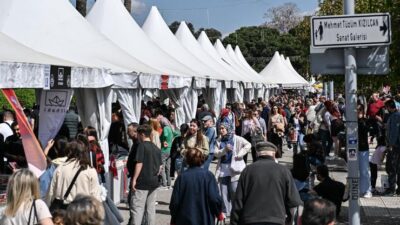 İzmir, dokuz gün boyunca kitap, edebiyat ve kültürle buluşmaya hazırlanıyor.