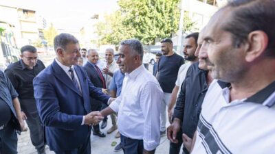 İzmir Büyükşehir Belediye Başkanı Dr. Cemil Tugay, Buca’nın sorunlarını yerinde