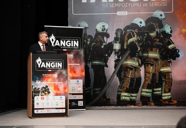 İzmir Büyükşehir Belediyesi ve TMMOB tarafından düzenlenen 6. Uluslararası Katılımlı