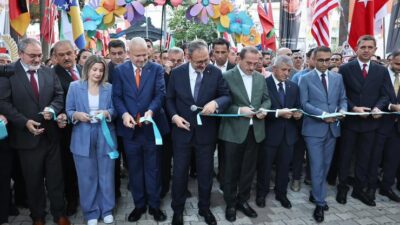 Menemen Belediyesi tarafından 5’inci kez düzenlenen Uluslararası Menemen Çömlek Festivali,