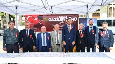Manisa’da 19 Eylül Gaziler Günü dolayısıyla düzenlenen tören ve etkinliklerde
