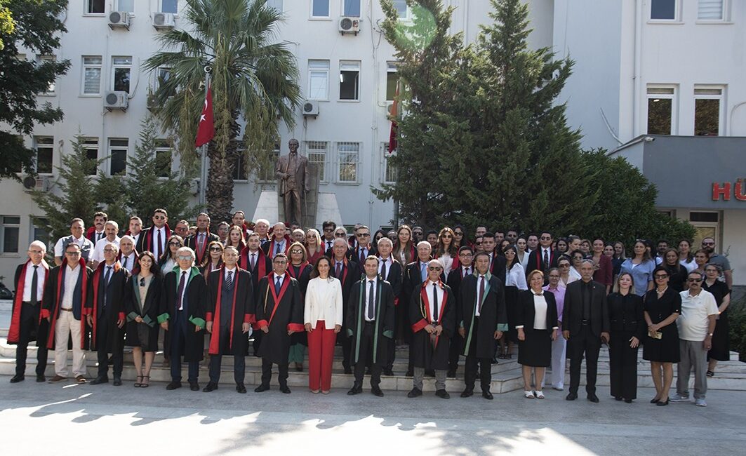 Yargıda toplu izin kullanımı anlamına gelen ve 20 Temmuz'da başlayan