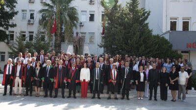 Yargıda toplu izin kullanımı anlamına gelen ve 20 Temmuz'da başlayan