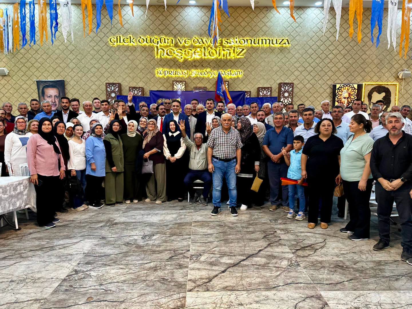 AK Parti Köprübaşı İlçe Başkanlığı’nda Manisa Milletvekili Murat Baybatur’un katılımıyla