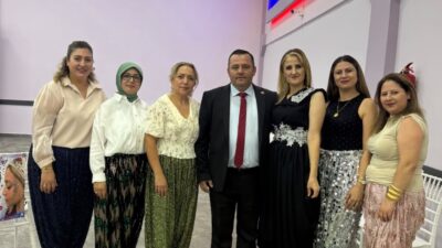 Menemen Maltepe Mahallesi’nde bu yıl ikincisi düzenlenen Şalvar Gecesi, yöre