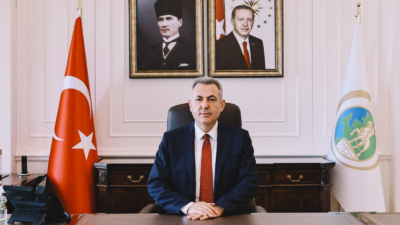 İzmir Valisi Süleyman Elban, 9 Eylül’ün 104. yıl dönümünde yayımladığı