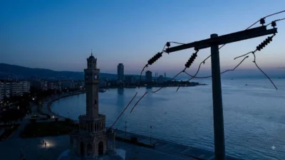 İzmir’de 3 Eylül Perşembe günü elektrik kesintisi yaşanacak ilçeler belli