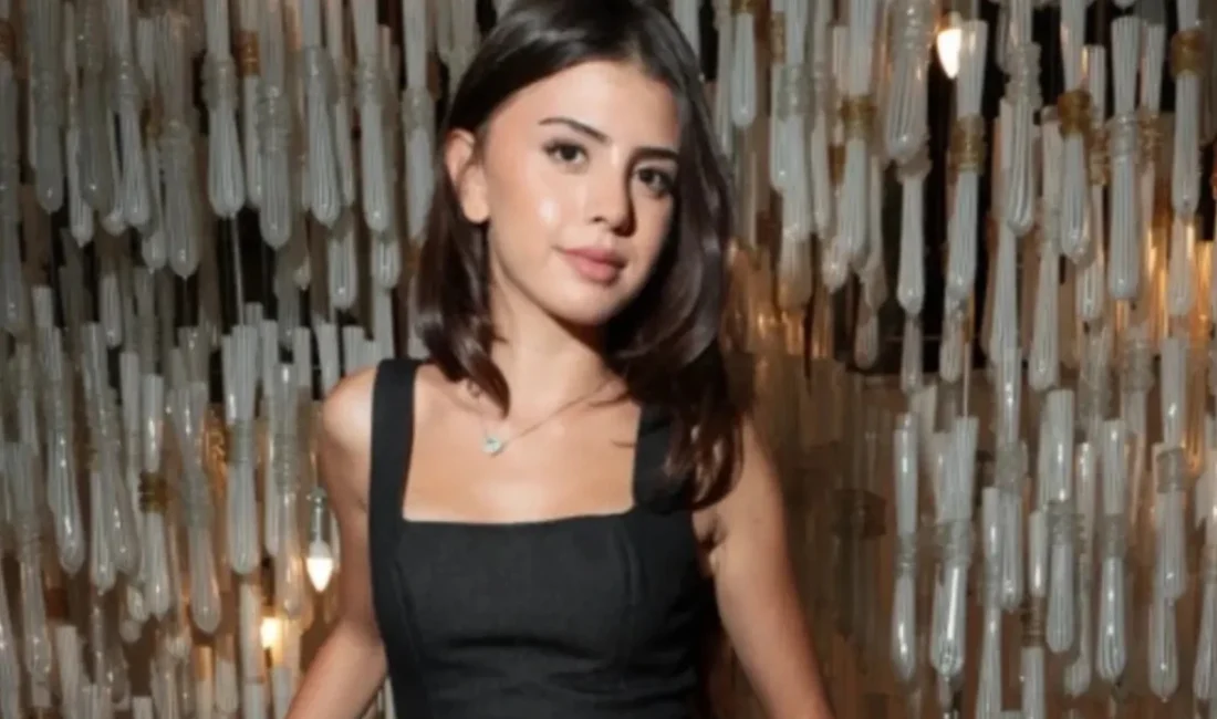 Bizim Hikaye dizisinde Kiraz karakteriyle izleyicinin karşısına çıkan Zeynep Selimoğlu,