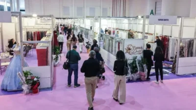 İzmir’de düzenlenen 9. Fashion Prime Fuarı, 34 ilden ve 26