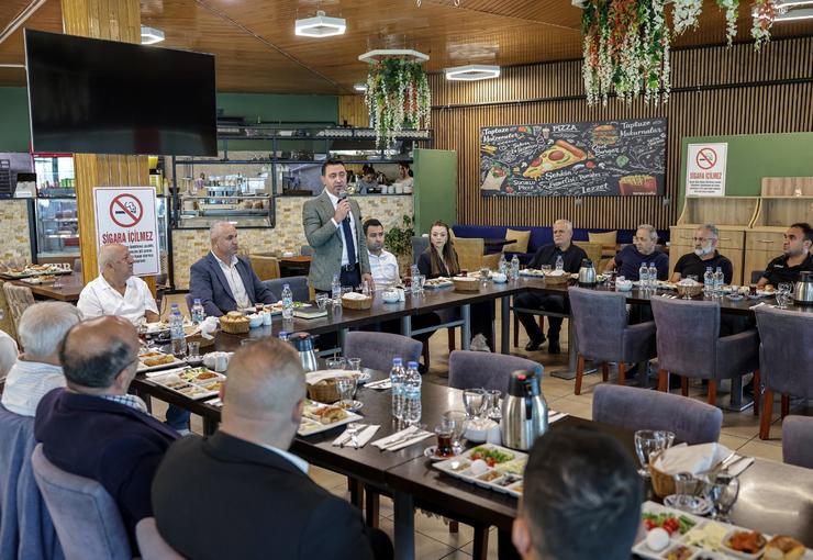 Spor yatırımları ve sporculara yönelik destekleriyle çalışmalarını sürdüren Bayraklı Belediyesi,