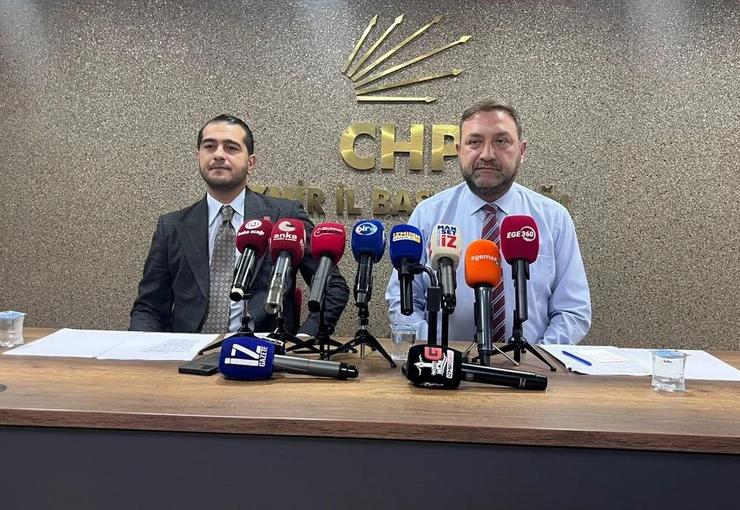 CHP İzmir İl Başkanı Utku Gümrükçü Çiğli'de adaylığı son anda