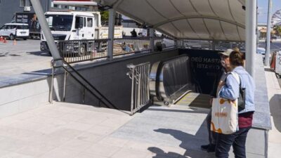 İzmir Büyükşehir Belediyesi, araç ve yaya trafiğinin yoğun olduğu İzmir