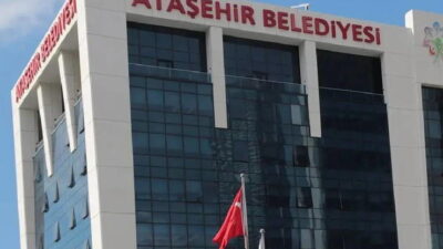 İstanbul merkezli rüşvet ve yolsuzluk soruşturması kapsamında Ataşehir Belediyesi'ne düzenlenen
